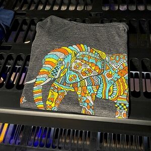 16 shirt bundle, some vintage finds!